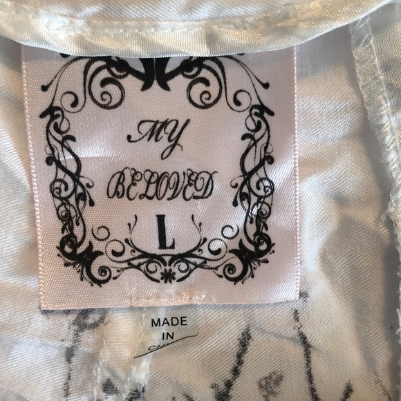 Super cute black and white shorts - Picture 4 of 5